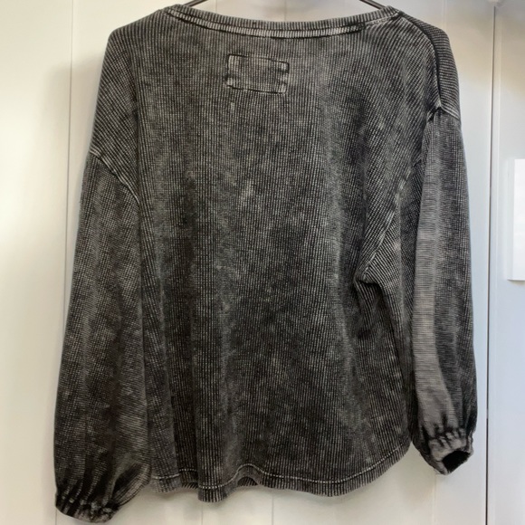 Pilcro Anthropologie Balloon Sleeve Thermal Top, Sz S - Picture 3 of 8